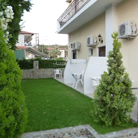 Apartment Triton Nea Skioni